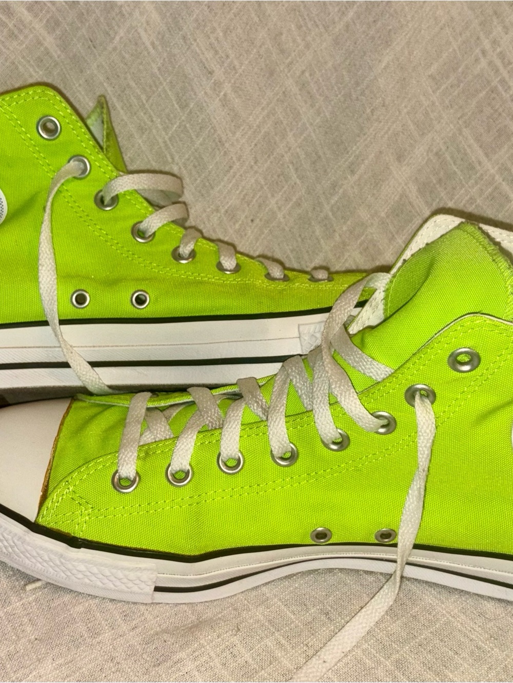 Converse Mens High-Top Canvas Sneakers in Neon Lime Green Chuck Taylor